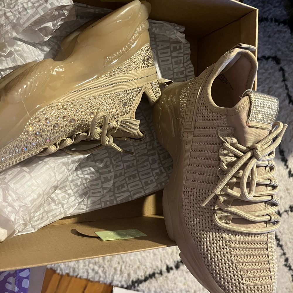 Steve madden Maxima 8.5 in blush
